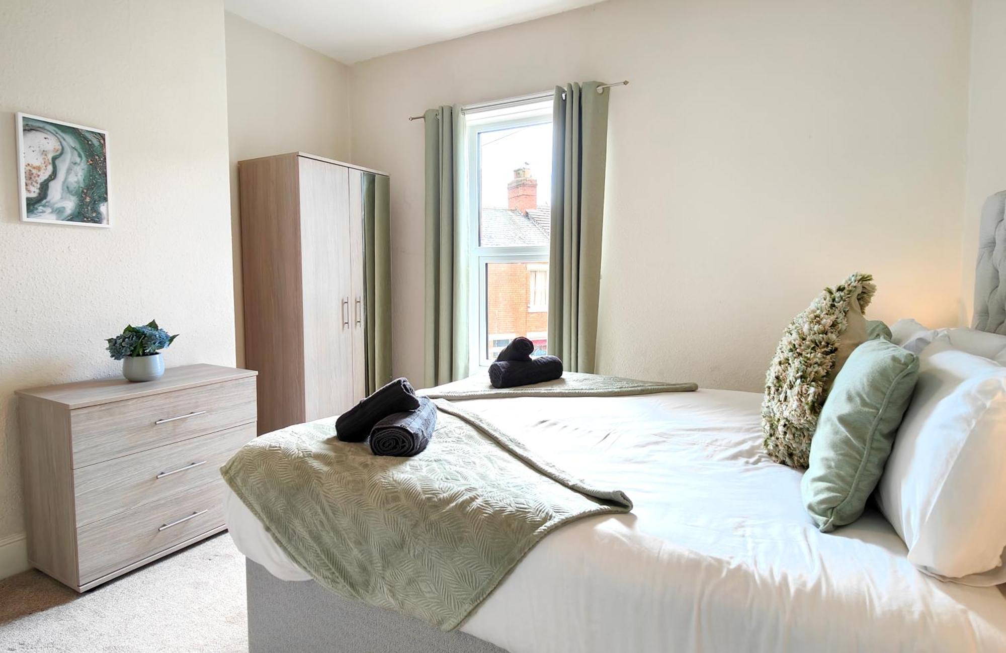 Apartment Douglas House, Near Hospital, Attractive And Comfy 2 Bedroom House With Enclosed Yard To Rear Carlisle (Cumbria)